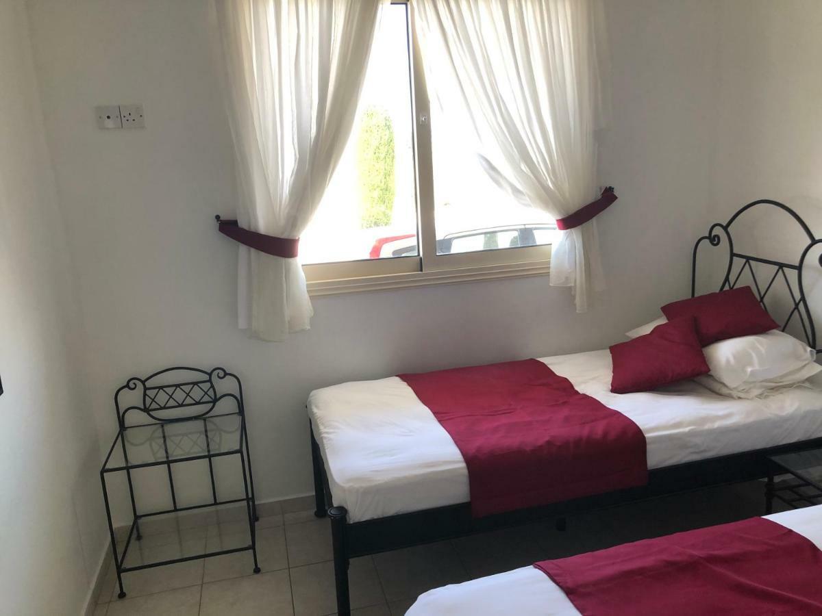 Royal Seacrest Apartment パ フォス エクステリア 写真