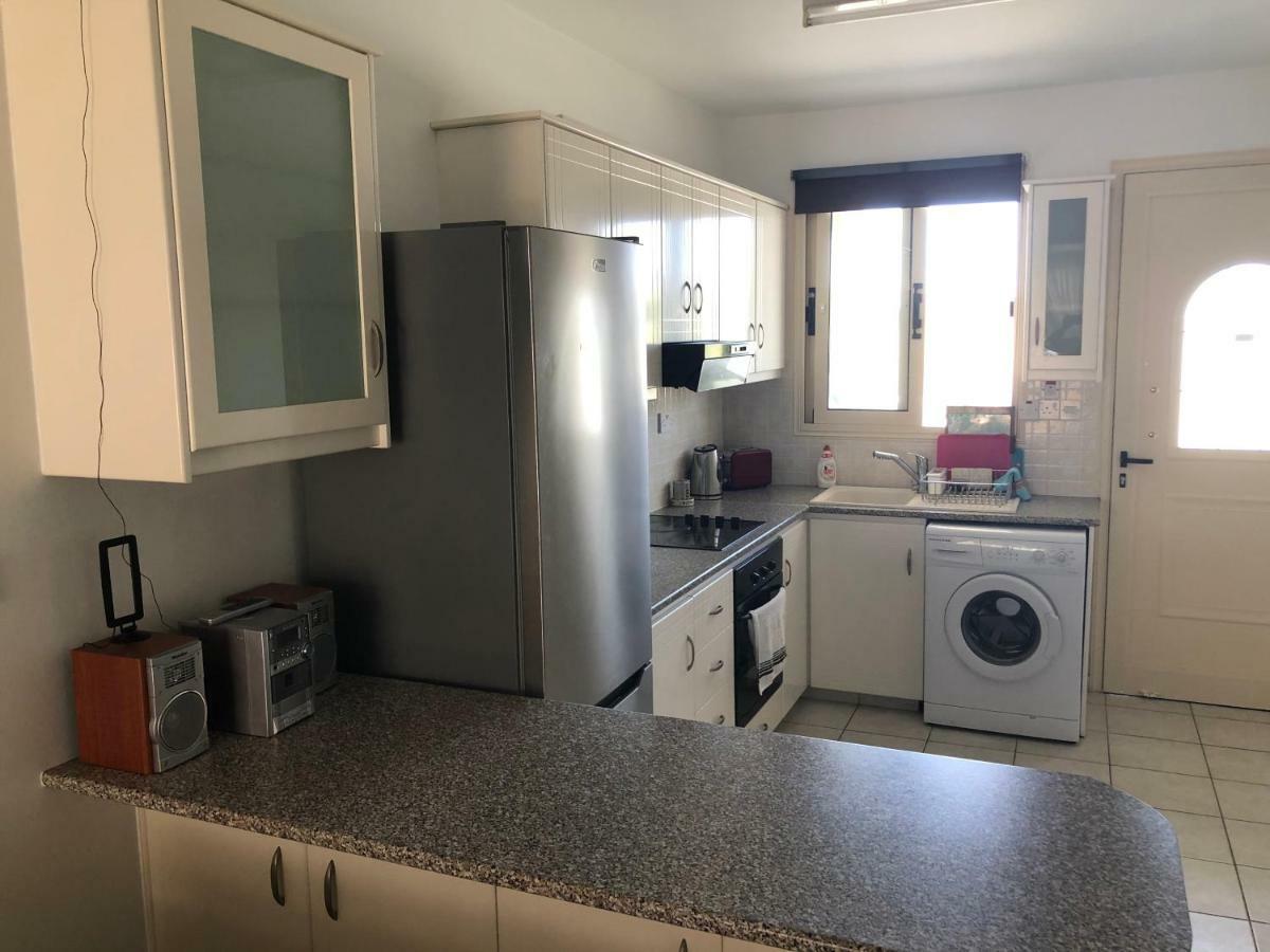 Royal Seacrest Apartment パ フォス エクステリア 写真