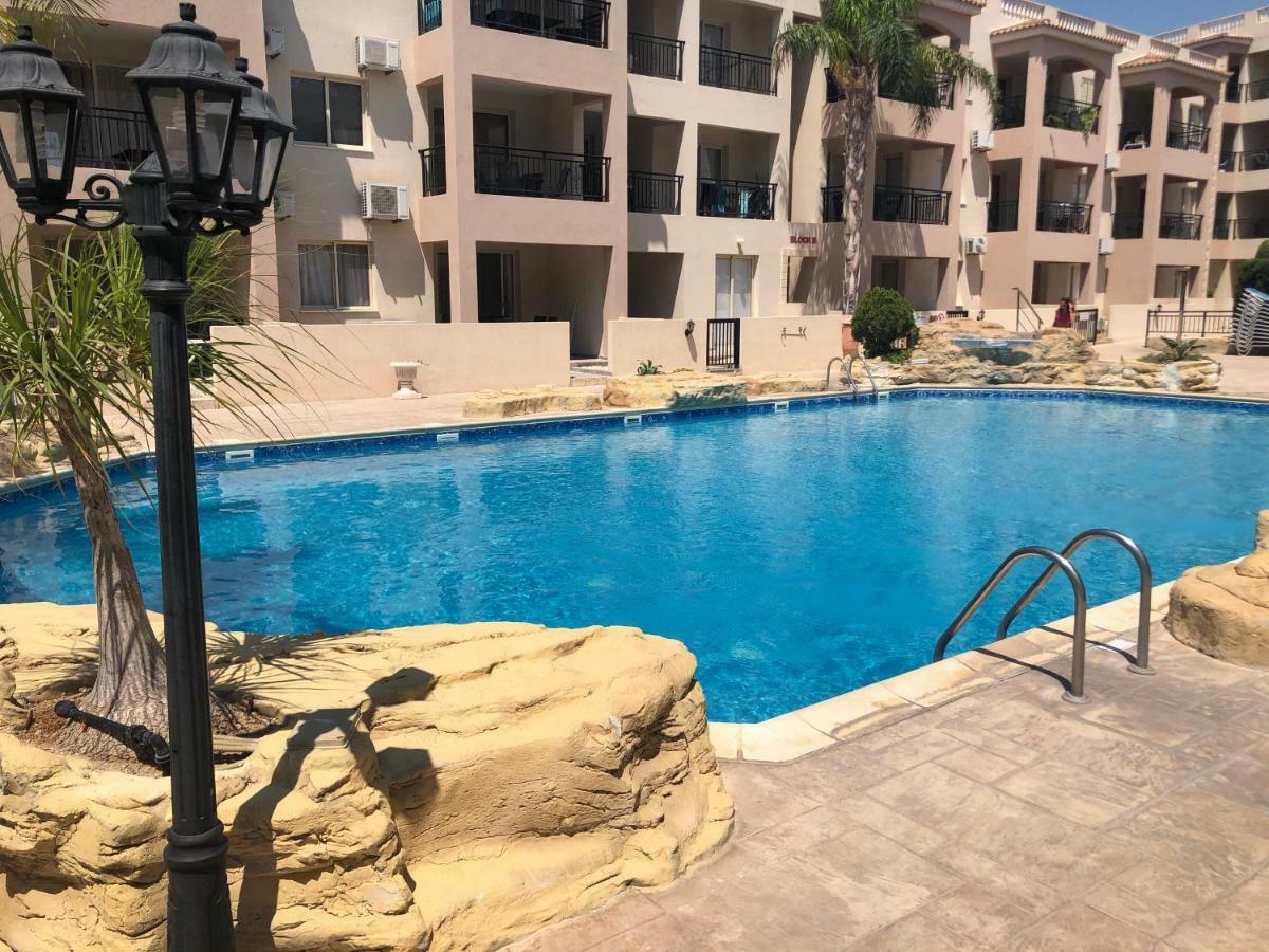Royal Seacrest Apartment パ フォス エクステリア 写真